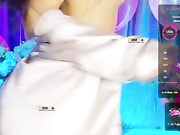 -SexyBounty- fully showed off her slim body