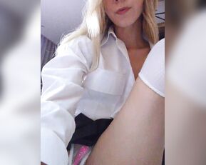 emilypech sexy babe caress her clitoris through lacy white panties