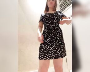 jucieLussie curvy teen tries on outfits, help me choose