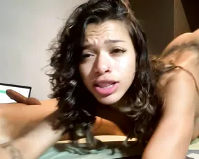 Experience the hottest cam show with a live cam babe for some steamy cam fun!