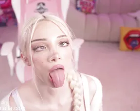 Bunnydollstella's seductive live stream - Interactive POV cam show with naughty bunny babe