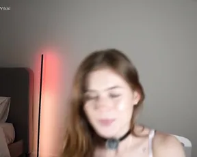 Chloewildd_bigboobs' erotic webcam show: Sensual and HD!