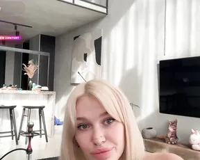 Watch Golden_alinee's big boobs bounce while she gets her ass drilled live on cam