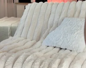 emiljanna — Delicate Anal Close-Up Sensuality