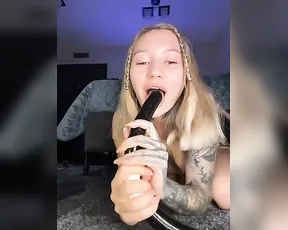 future_star — Intimate Anal Fingering Close-Up