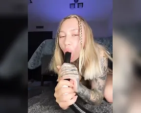 future_star — Intimate Anal Fingering Close-Up