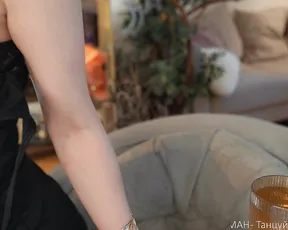 -Queen-Maria- — Housewife's Playful Anal Adventure