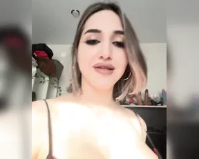 YoloLove — Intense Pussy Fucking Performance