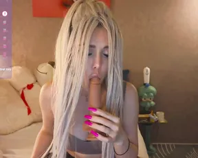 Sonya-Love — Stunning HD Plus Dildo Performance