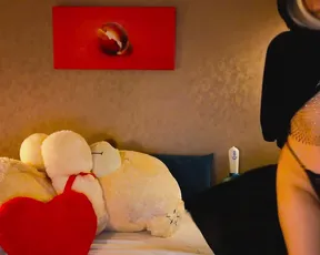 Sonya-Love — Hardcore King Of The Room Dildo Show