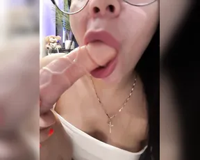 vero19nika — Intimate Anal Penetration Close-Up