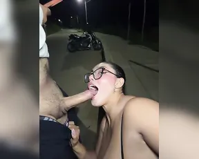 zui_lu — Teasing Topless Teen Curves