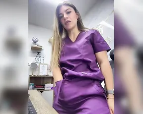 alicee16 — Interactive Toys Sensual Pleasure Session