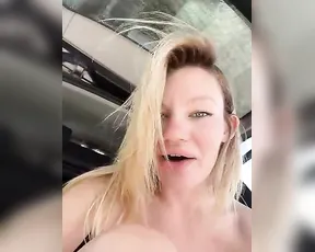 justmilaa — Twerking Curves With Toys
