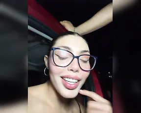 zui_lu — Sensual White Curves Interactive Pleasure