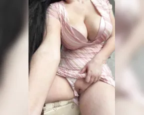 crazyanna9 — Watch Her Finish In Close-Up