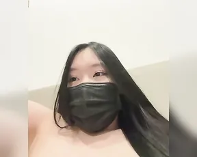 MEOW_MEO — Asian Mouth Action Up Close