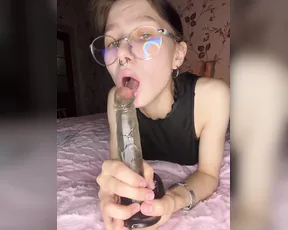 JennyDooley — Uninhibited Hand Play And Masturbation