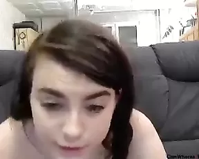 Babe with shades sucks a big dick