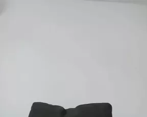 Eyescrystal juicy sex bomb brunette fingering and get squirt webcam show