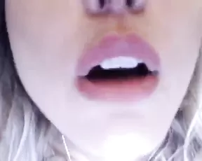 Zoexrydher tasty blonde play with vibrator webcam show