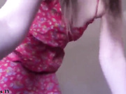 Thick White Girl Amateur Twerks Sucks and Rides Dildo