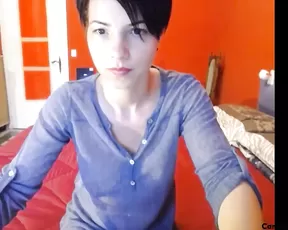 Teen gets her fat pussy fucked