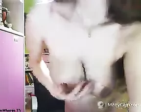Cutie knows how to handle a cock