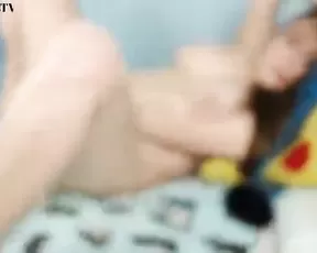 Big ass is shaking around