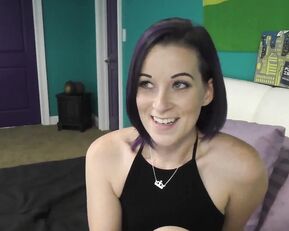 Hot webcam honey with big boobs