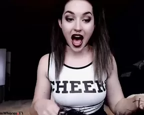 T3mpting_tigr3ss sex bomb schoolgirl in uniform riding dildo webcam show