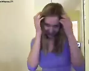 coto_chanel fun nice teen blonde teasing and smile webcam show