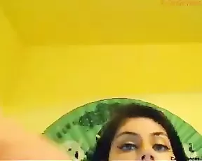Blueeyessss1 beautiful and tasty brunette show body webcam show