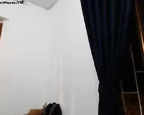 Samysexi sweet and tasty latina play with little pussy webcam show