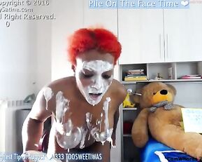 Ivysatine black juicy girl with big tits fun in cream webcam show