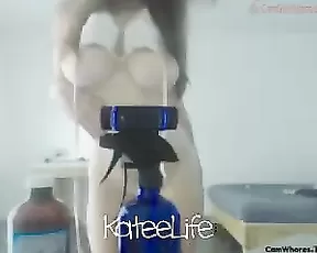 Kateelife sexy teen with natural tits show body webcam show