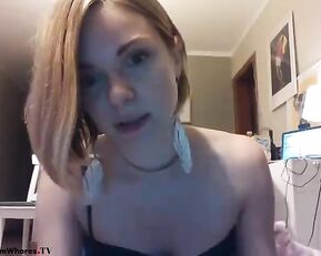 So pretty brunette female make a banana sex fun webcam video my friends