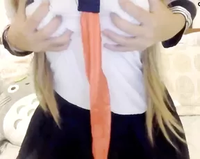 Chubby chick and her toys for a great webcam show
