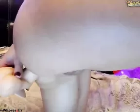 So pretty brunette girlfriend with glasses suck cock and take a ride in sunday