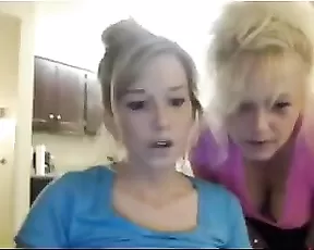 Teen and Mother show tits webcam show