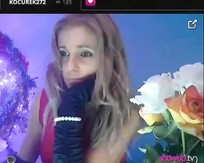 KOCUREK272 slim beach milf blonde dancing webcam show