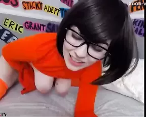 Slim brunette in glasses in bed fingerin pussy webcam show