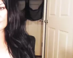 Girlwhowatchesgirls juicy tasty hot brunette free private show