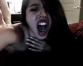 E_is_for_esme bg sex bed brunette in webcam show