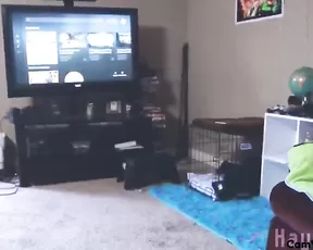 MILF dances and reveals her thick booty