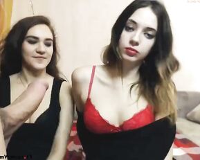 Beauty teen threesome sex and blowjob webcam show