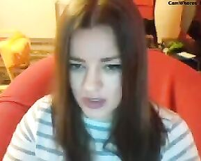 Nice teen show her face webcam show