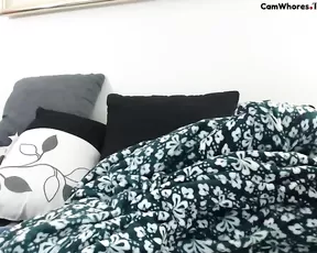 Girl is having her pussy licked and fucked