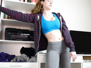 Beauty milf teasing her sexy ass webcam show