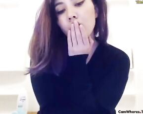 Juicy asian brunette tease in bath webcam show